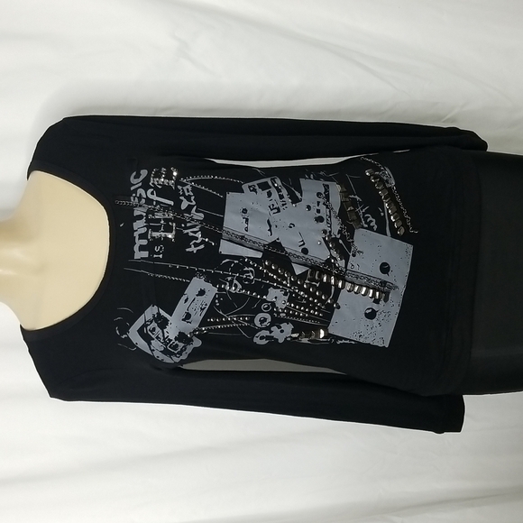 ADORE BLACK LS "MUSIC IS LIFE " EMBELLISHED BLOUSE SIZE SMALL - Picture 1 of 8